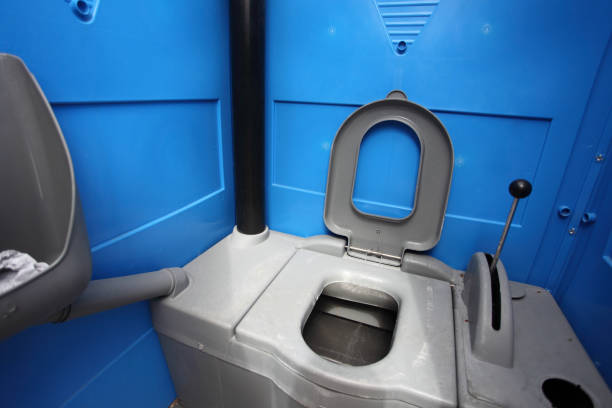 Portable Toilet Options We Offer in Henryville, IN